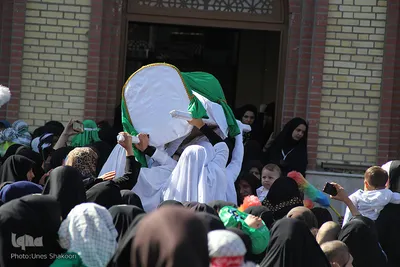 همایش شیرخوارگان حسینی در زنجان