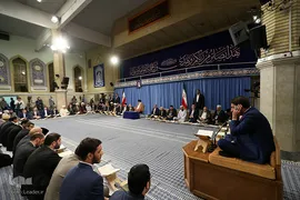 دیدار مسئولین و شرکت کنندگان سی‌وششمین دوره مسابقات بین‌المللی قرآن با رهبر انقلاب