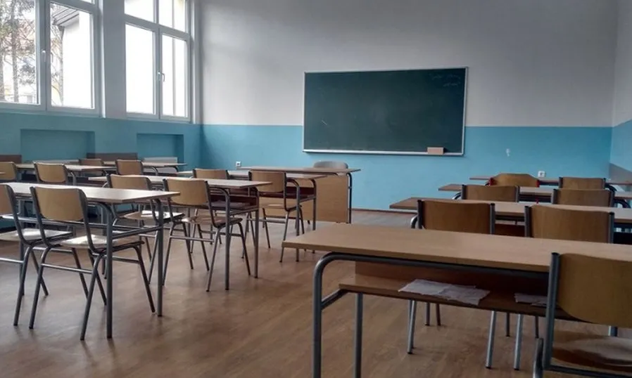 کمکاری آموزش و پرورش در تربیت مهدی باوران