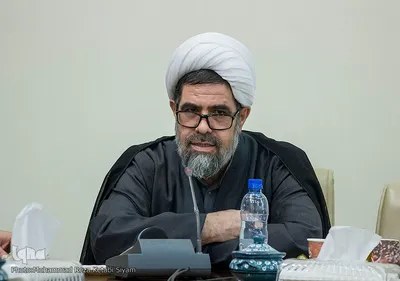 ⁨نشست خبری همایش بین المللی نخبگان و سفیران فرهنگی همدان 2018