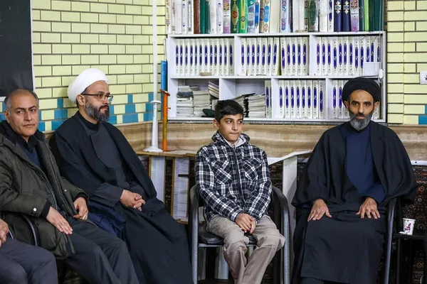 مجلس بزرگداشت قائد امت در مسجد حضرت ابوالفضل (ع) مارالان