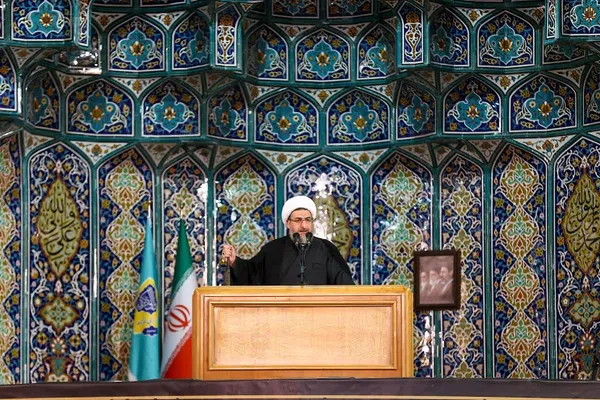 اقامه نماز جمعه تبریز