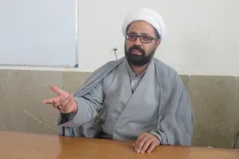 نقش علما و روحانیون در ترویج فرهنگ دینی بی‌بدیل است