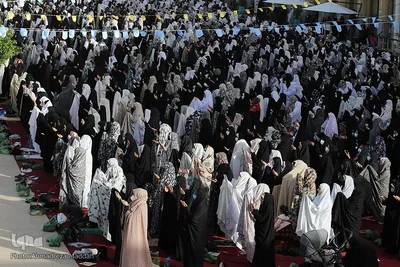 اقامه نماز عید سعید فطردر حرم شاهچراغ(ع)