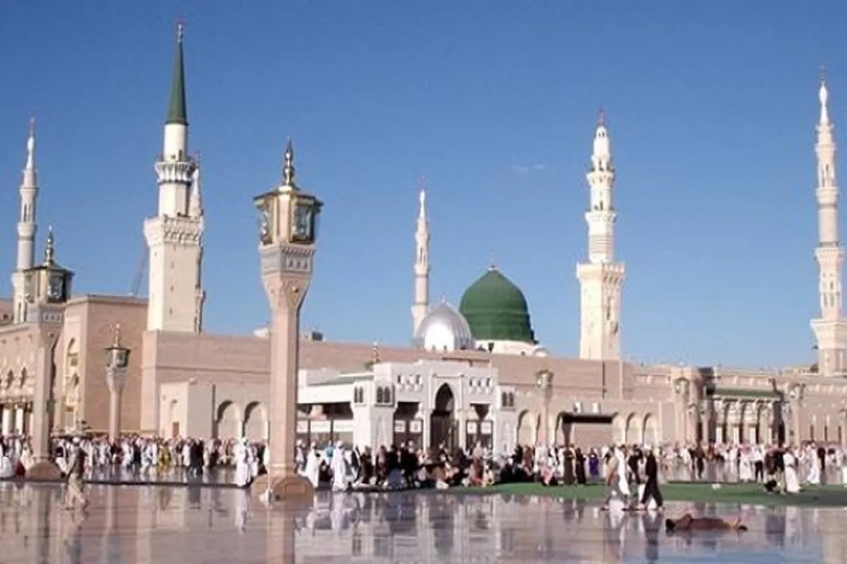 Measures Taken at Prophet Mosque to Protect Visitors from Summer Heat