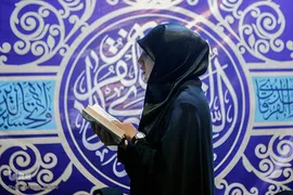 احیاء شب بیست و یکم ماه رمضان در کهف الشهدای تهران
