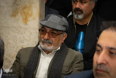 افتتاحیه معنوی پانزدهمین جشنواره فیلم فجر در اصفهان