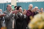 حضور رئیس شورای سیاست‌گذاری ائمه جمعه کشور در جمع نمازگزاران لرستانی