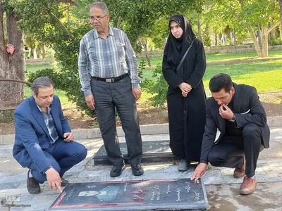 تجدید میثاق خبرنگاران و غبارروبی گلزار شهدای ملایر