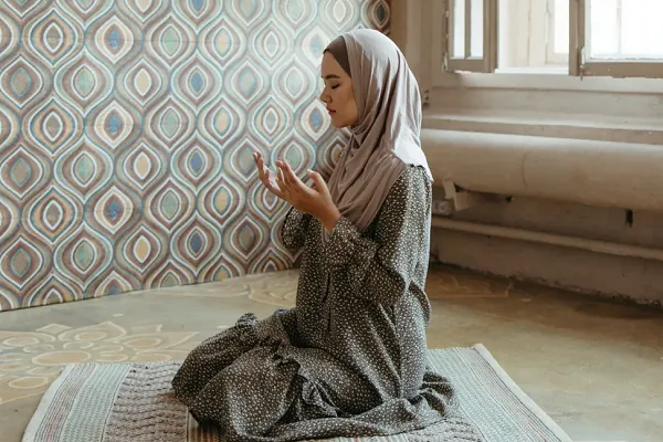 Penyelesaian Al-Quran untuk masalah wanita di masyarakat