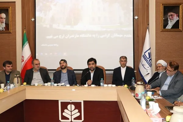 نشست معاون وزارت عتف با جامعه نخبگان دانشگاهی استان مازندران
