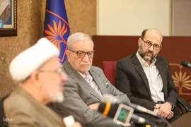 یادبود عبدالکریم بی‌آزار شیرازی با بررسی «قرآن و طبیعت»