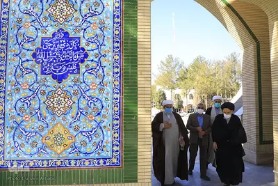 غبارروبی مزار شهدای بیرجند به مناسبت دهه فجر