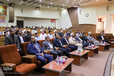 اجلاس استانی نماز و مدرسه 