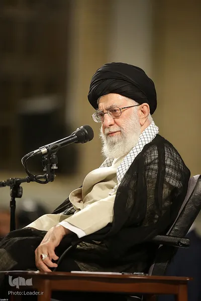دیدار جمعی از استادان، نخبگان و پژوهشگران دانشگاه‌ها با رهبر انقلاب