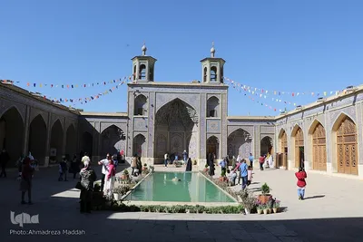 مسافران و گردشگران نوروزی در مسجد نصیرالملک‎‎