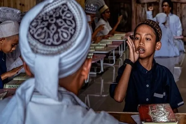 Sinasabi ng Indonesia na Ililimbag Nito ang Kauna-unahang Wikang Palatandaan ng Qur’an sa Mundo