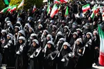 هم‌آوایی بانوان نصف‌ جهان در دفاع از وطن