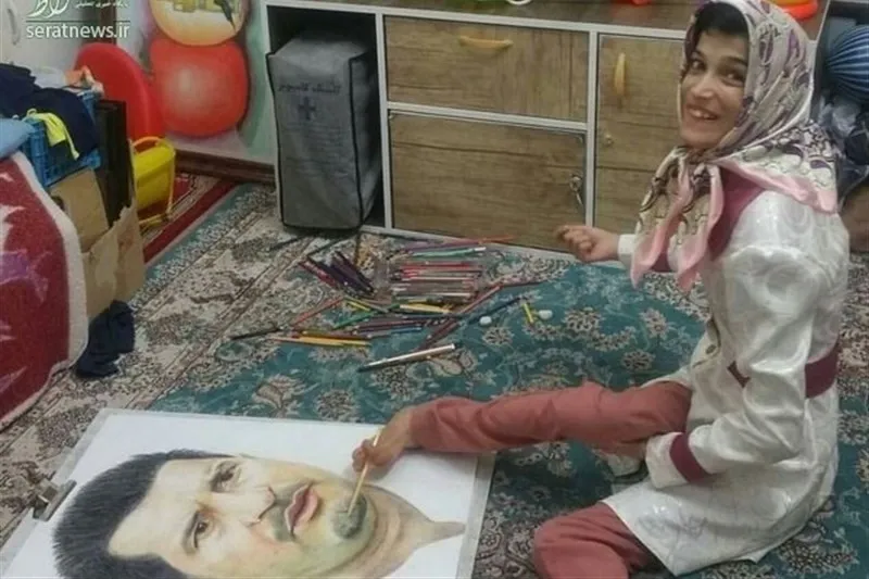 برگزاری نمایشگاه آثار هنری «فاطمه حمامی» معلول هنرمند