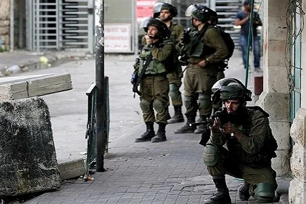 دستور به نظامیان صهیونیست برای شلیک گلوله در برابر سنگ