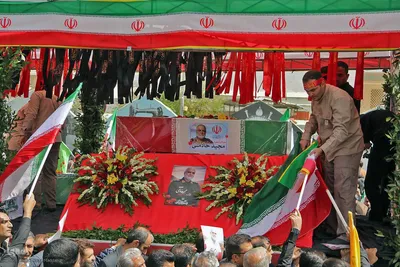 تشییع پیکر سرلشکر شهید مجید خادمی و ۵ تن از شهدای اقتدار در شیراز