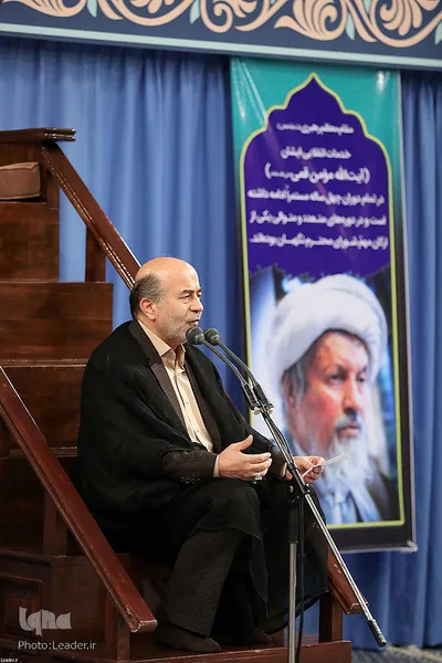 مراسم بزرگداشت آیت‌الله مؤمن در حسینیه امام خمینی(ره)