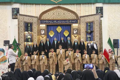 شادپیمایی دختران به‌مناسبت میلاد حضرت معصومه (س)