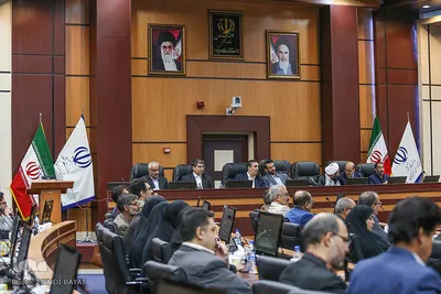 جلسه شورای اداری استان مرکزی با حضور وزیر ارتباطات