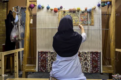 کارگاه قالی بافی