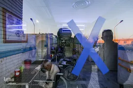 معلولین و سالمندان کهریزک میهمان هم‌نمک شدند
