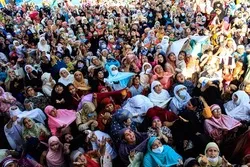 Muslims in Kashmir Celebrate Milad-Un-Nabi 