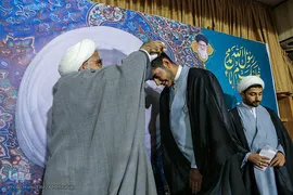چهارمین آیین عمامه‌گذاری شماری از طلاب و همچنین جشن حفظ کل قرآن کریم گروهی دیگر از طلاب مدرسه علمیه دارالسلام