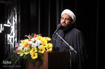 همایش عمری با قرآن
