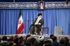 دیدار جمعی از استادان، نخبگان و پژوهشگران دانشگاه‌ها با مقام معظم رهبری