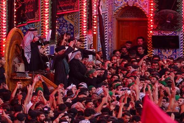 حال و هوای حرم امام حسین (ع) در روز اربعین + فیلم و عکس