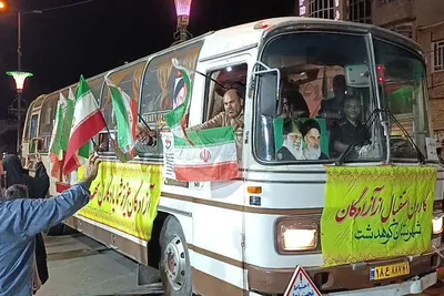 بازگشت اسرا