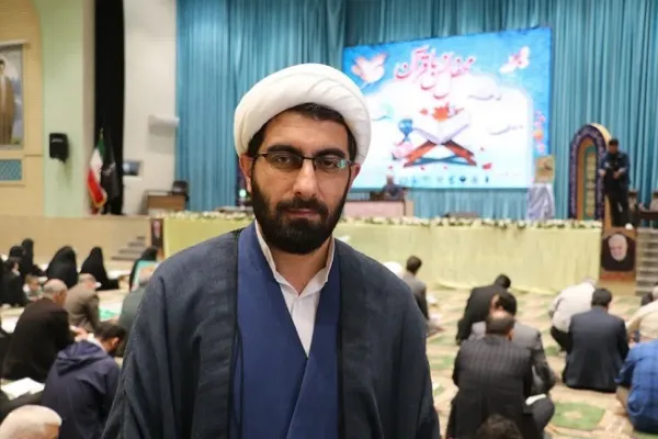 برگزاری محافل قرآنی راه مقابله با هجمه‌های فرهنگی دشمنان است