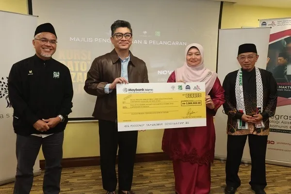 Malaysia: Ilang $875,000 ang Nag-abuloy para Suportahan ang Pagsasalin ng Quran para sa Komunidad ng Bingi