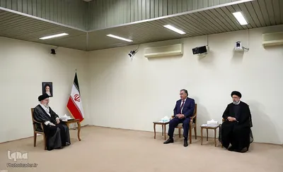 دیدار رئیس جمهور تاجیکستان و هیئت‌ همراه‌ با رهبر معظم انقلاب