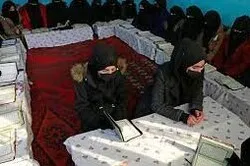 Après la fermeture des écoles en Afghanistan, les jeunes filles se replient sur les écoles coraniques