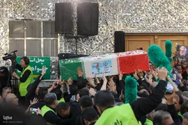 تشییع و خاکسپاری پیکر شهید طهرانچی و همسرش در صحن حرم حضرت عبدالعظیم (ع)