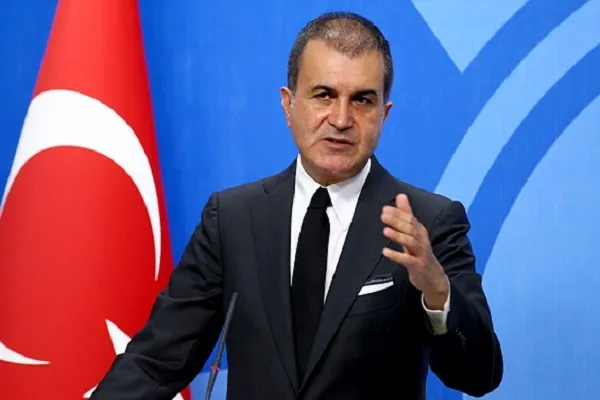 İslam düşmanlığı yapanlar tüm insanlık değerlerini zehirliyorlar