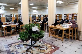 نگاهی به کتابخانه آستان قدس رضوی