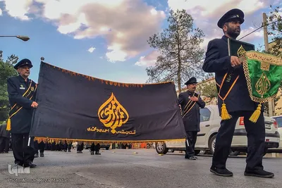 
پیاده روی روز شهادت حضرت علی بن حمزه(ع) در شیراز‎‎
