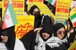 اجتماع دانش آموزان شیرازی در یوم‌الله ۱۳ آبان