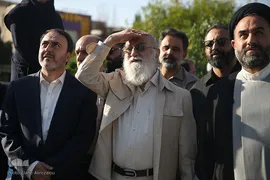 مجسمه علامه امینی در میدان الغدیر تهران