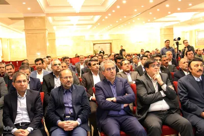 دیدار اعضای اتاق اصناف و اتحادیه های صنفی با استاندار یزد