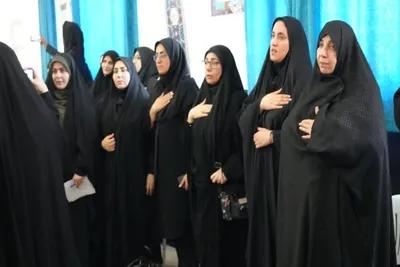 مراسم وداع بانوان لرستانی با رهبر شهید 