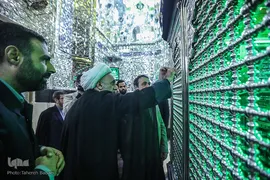 مراسم غبارروبی حرم حضرت عبدالعظیم در ایام شهادت حضرت زهرا (س)