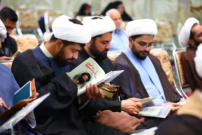 همایش بزرگداشت آیت‌الله دهکردی در اصفهان